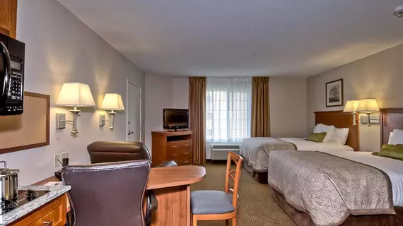 CANDLEWOOD SUITES BURLINGTON | Washington - Vernon Dağı (ve civarı) - Burlington