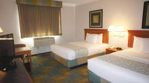 La Quinta Inn & Suites Austin Round Rock North | Teksas - Austin (ve civarı) - Round Rock