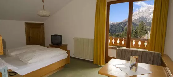 Hotel Genziana | Veneto - Belluno (vilayet) - Livinallongo del Col di Lana - Arabba