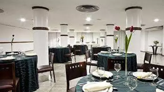 Umuarama Plaza Hotel | Merkez - West Region - Goias (eyaleti) - Goiania (ve civarı) - Goiania - Merkez Bölgesi