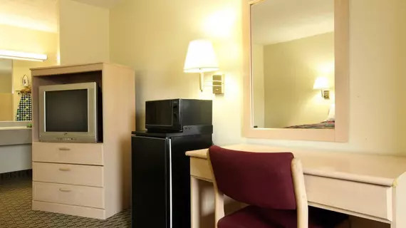 Americas Best Value Inn Cabot | Arkansas - Little Rock (ve civarı) - Cabot