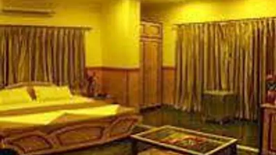 Hotel Suriya International | Tamil Nadu - Tiruvallur - Chennai (ve civarı) - Chennai - T Nagar