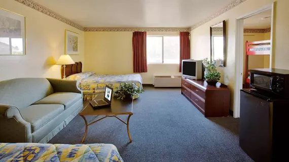 Americas Best Value Astoria Inn & Suites | Kaliforniya - Orange County - Anaheim - Anaheim Resort