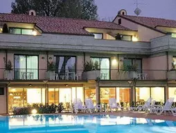 Admiral Hotel Villa Erme | Lombardy - Brescia (il) - Desenzano del Garda