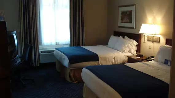 Holiday Inn Express Des Moines-At Drake University | Iowa - Des Moines (ve civarı) - Des Moines