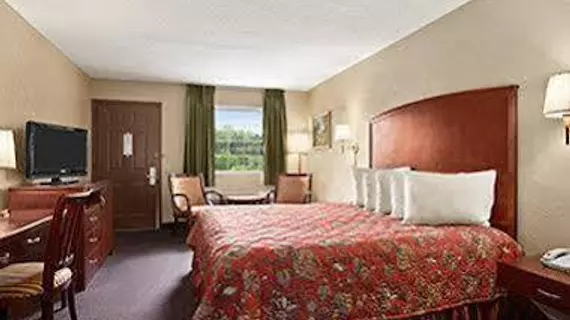 Days Inn Branson / Near the Strip | Missouri - Branson (ve civarı) - Branson - Branson Theater District