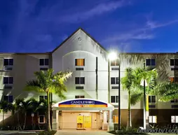 Candlewood Suites Fort Myers/Sanibel Gateway | Florida - Fort Myers (ve civarı) - Fort Myers