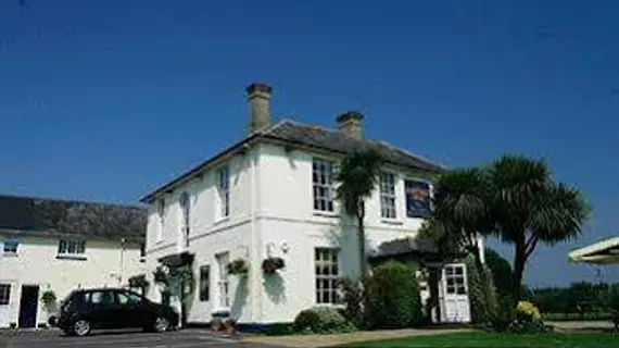 Mortimer Arms Inn | Essex (kontluk) - Güney Sahili