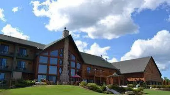 Stafford's Crooked River Lodge & Suites | Michigan - Petoskey (ve civarı) - Alanson