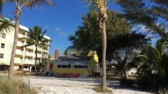 Red Coconut RV Park | Florida - Fort Myers (ve civarı) - Fort Myers Beach