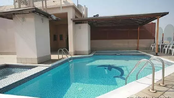 Dolphin Hotel Apartments | Dubai - Dubai