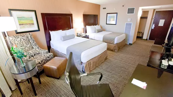 Crowne Plaza Hotel St. Louis Airport | Missouri - St. Louis (ve civarı) - Bridgeton