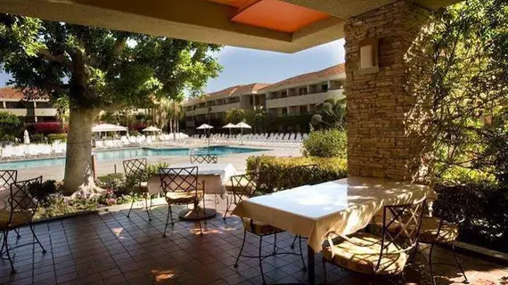 Hilton Palm Springs | Kaliforniya - Imperial County - Palm Springs (ve civarı) - Palm Springs - Downtown Palm Springs