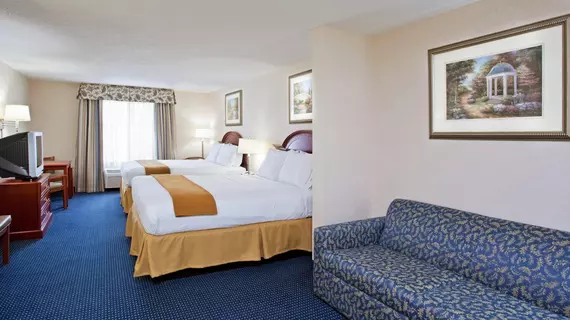 Holiday Inn Express Hotel & Suites Cleveland-Richfield | Ohio - Cleveland (ve civarı) - Richfield