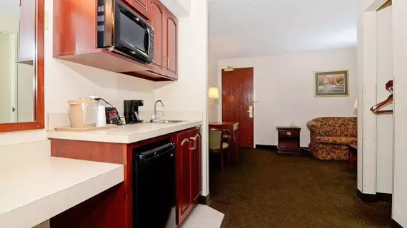 Best Western Airport Suites | Indiana - Indianapolis (ve civarı) - Indianapolis