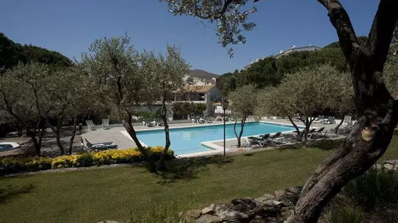 Hotel Playa Sol | Katalonya - Girona İli - Alt Empordà - Cadaques - Portlligat