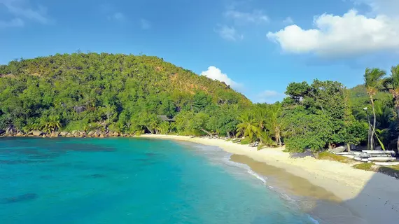 Constance Lémuria | Seyşeller - Baie Sainte Anne - Praslin Adası