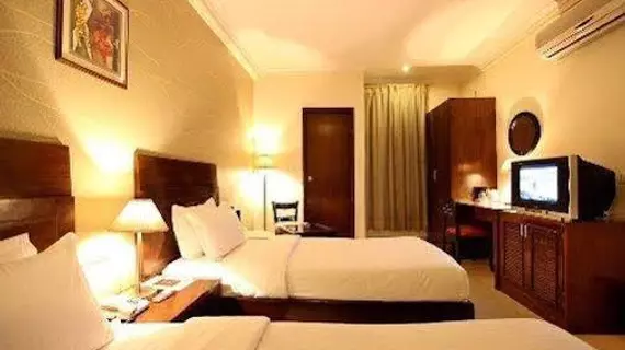 Hotel Lohias | Batı Delhi - Ulusal Eyalet Başkenti Delhi - Delhi (ve civarı) - Yeni Delhi