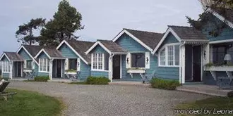 Juan de Fuca Cottages