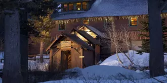 Tamarack Lodge