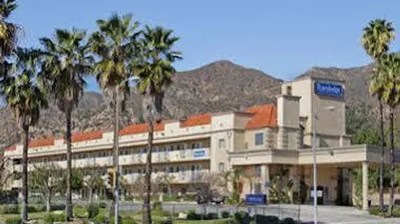 Travelodge Sylmar CA | Kaliforniya - Los Angeles County - Sylmar