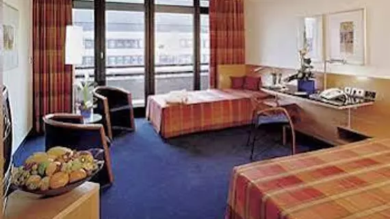 Lindner Congress Hotel Düsseldorf | Kuzey Ren-Westfalia - Düsseldorf (ve civarı) - Düsseldorf