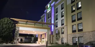 Holiday Inn Express Janesville-I-90 & US Highway 14