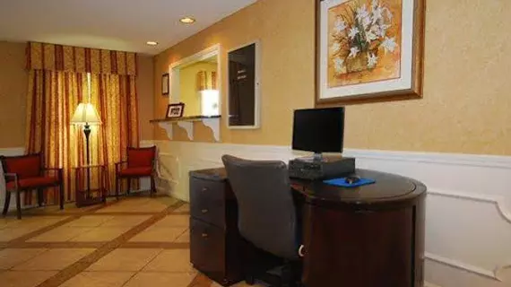 Quality Inn Decatur | Alabama - Huntsville (ve civarı) - Decatur