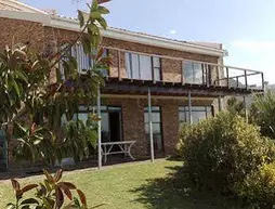 Cloudno9 Guesthouse | Western Cape (il) - West Coast DC - Drakenstein - Cape Town (ve civarı) - Cape Town - Gordon's Bay