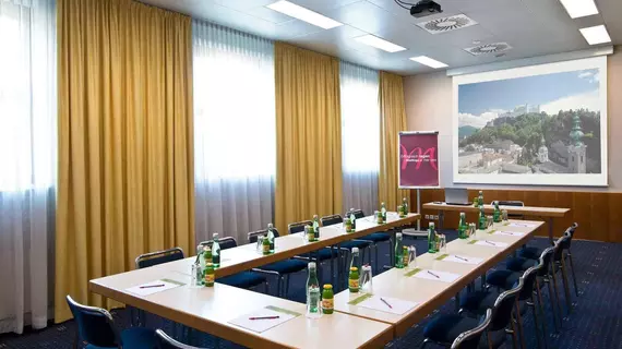 Mercure Salzburg Central | Salzburg (eyalet) - St. Gilgen - Salzburg-Umgebung District