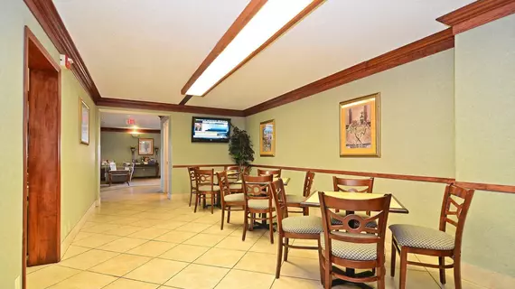 Best Western Executive Inn Battle Creek | Michigan - Kalamazoo (ve civarı) - Battle Creek