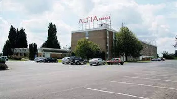 Altia Hôtel | Hauts-de-France - Nord (bölge) - Lille (ve civarı) - Neuville-en-Ferrain