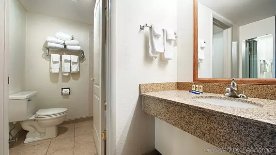 Best Western War Bonnet Inn | Montana - Miles City