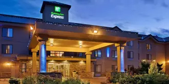 Holiday Inn Express Hotel & Suites Vernon