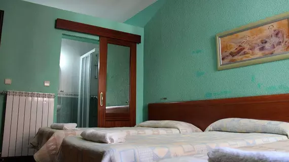 Hostal Estela | Madrid Özerk Topluluğu - Madrid (ve civarı) - Madrid