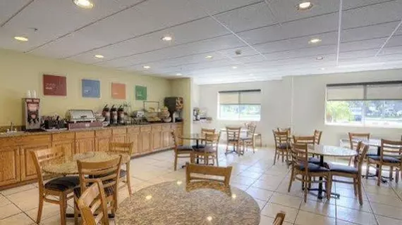 Americas Best Value Inn Fort Myers | Florida - Fort Myers (ve civarı) - Fort Myers