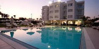 Frixos Suites Hotel Apartments