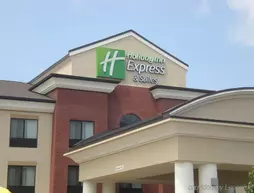 Holiday Inn Express & Suites Fairmont | Batı Virginia - Bridgeport (ve civarı) - Fairmont