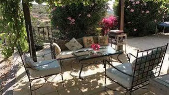 Villa Jasminum Bed & Breakfast | Limasol  - Souni-Zanakia