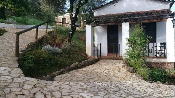 Hotel Apartamento Rural Finca Valbono | Andalucia - Huelva (vilayet) - Sierra de Aracena - Aracena