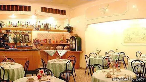 Hotel Dorica | Lazio - Roma (ve civarı) - Roma Kent Merkezi - Monti