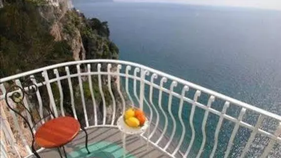 Hotel La Ninfa | Campania - Salerno (il) - Amalfi