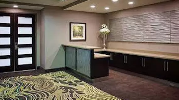 Homewood Suites by Hilton Hamilton | Ontario - Niagara Regional Belediyesi - Hamilton (ve civarı) - Hamilton