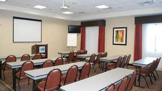 Holiday Inn Express & Suites Houston South - Near Pearland | Teksas - Houston (ve civarı) - Houston