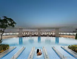 Crowne Plaza Greater Noida | Batı Delhi - Ulusal Eyalet Başkenti Delhi - Delhi (ve civarı) - Greater Noida