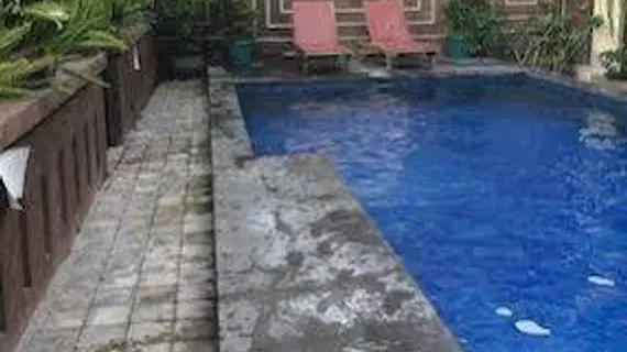 Waringin Homestay | Bali - Kuta - Kuta Merkezi