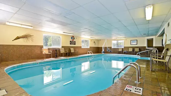 Best Western Elyria | Ohio - Cleveland (ve civarı) - Elyria