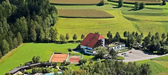 Royal Hotel Hinterhuber | Trentino-Alto Adige - Güney Tirol (il) - Brunico