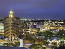 The Emily Morgan San Antonio - a DoubleTree by Hilton Hotel | Teksas - San Antonio (ve civarı) - San Antonio - San Antonio Merkezi