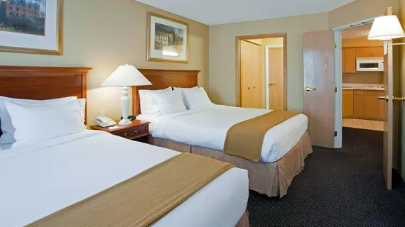 HOLIDAY INN EXPRESS & SUITES S | Minnesota - St. Cloud (ve civarı) - St Cloud